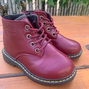 Imposter Dr. Martens Boots Toddler Sz 8